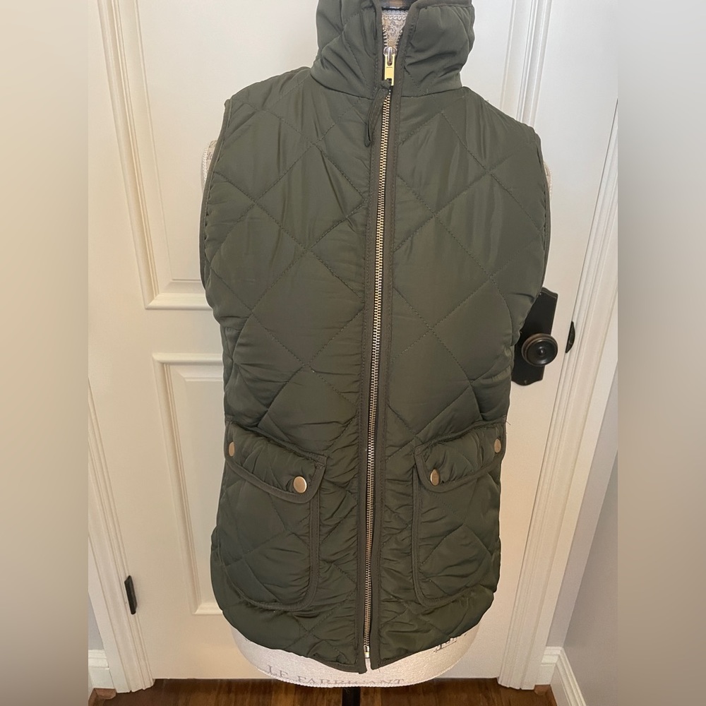 Women’s Olive Green Vest